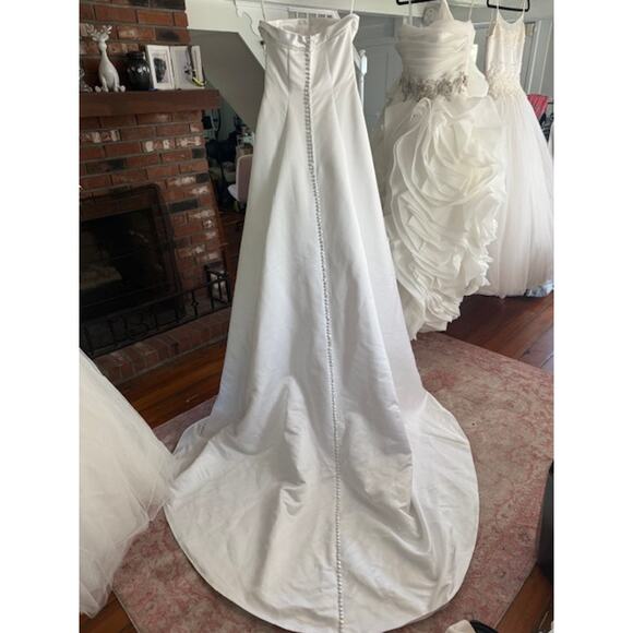 MICHAELANGELO WEDDING DRESS SIZE 6 - Picture 3 of 4